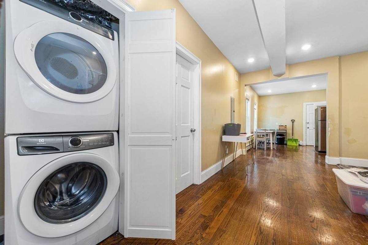 Apartment for rent at 1560 Tremont St #2, Roxbury Crossing, MA 02120