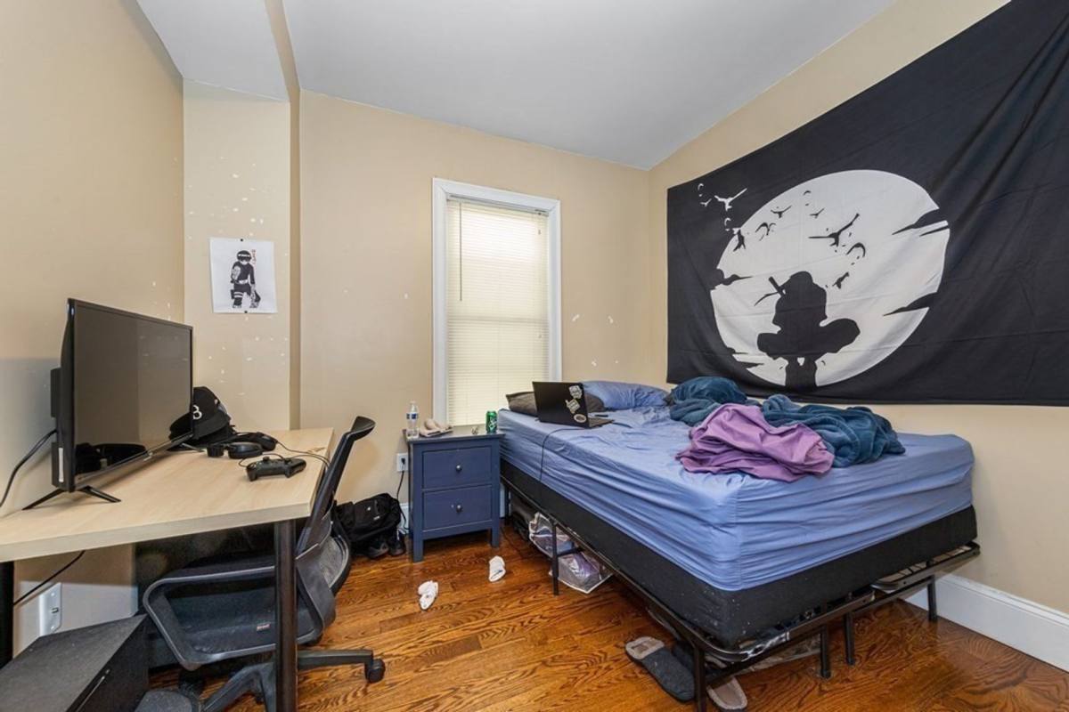 Apartment for rent at 1560 Tremont St #2, Roxbury Crossing, MA 02120