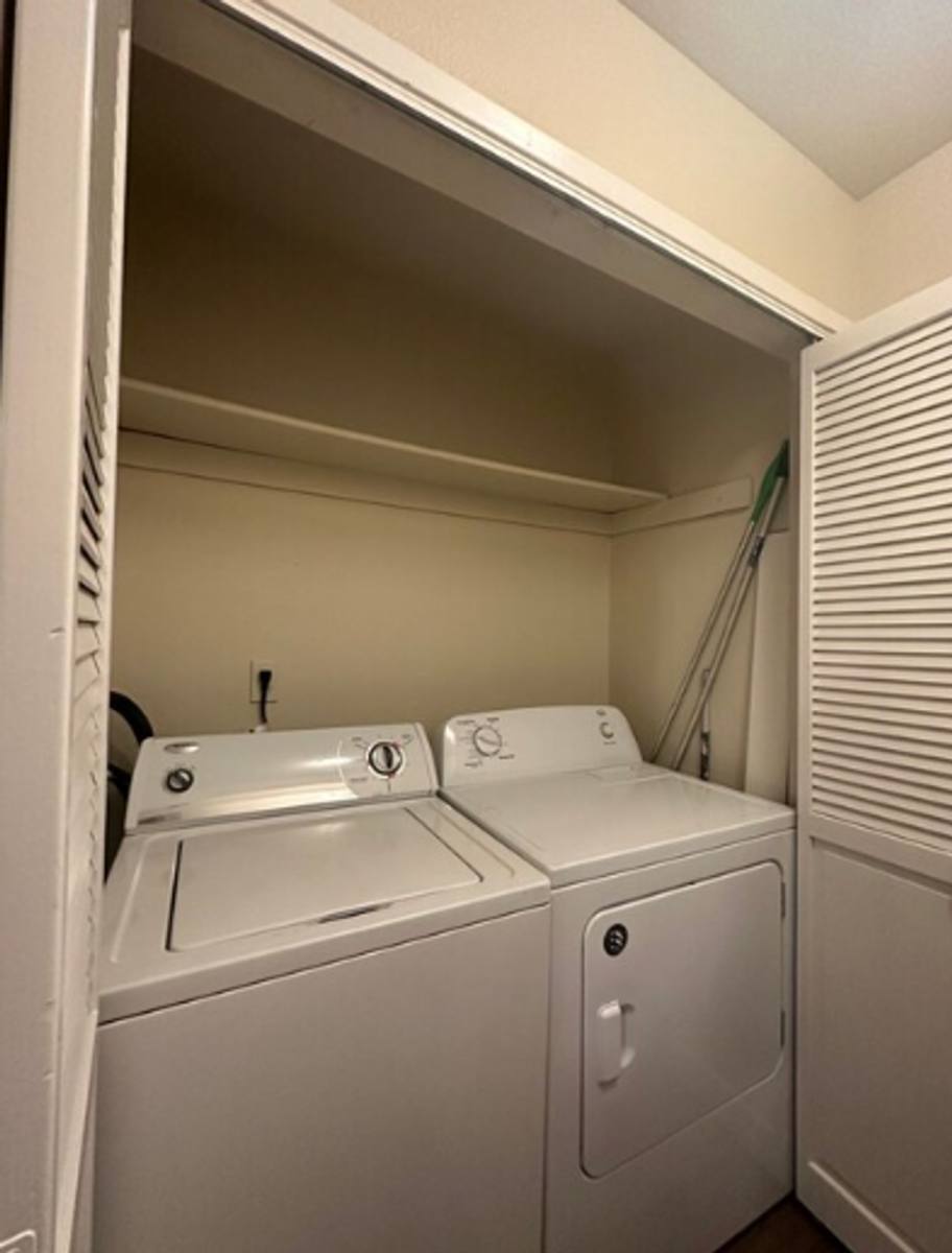 Townhouse for rent at 1749 Eaton Rd, Chico, CA 95973