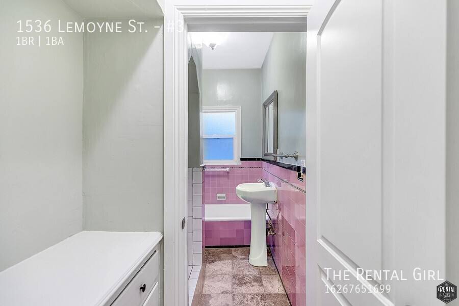 Apartment for rent at 1536 Lemoyne St #3, Los Angeles, CA 90026
