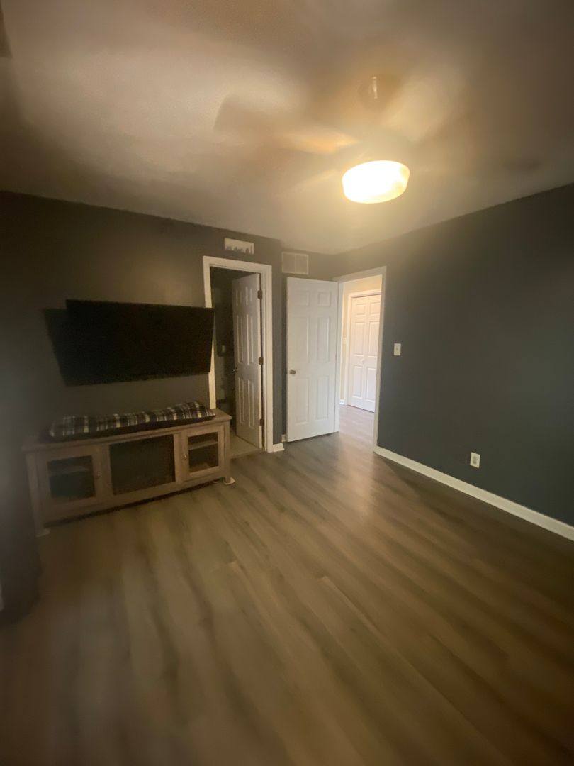 Condo for rent at 9431 S Pointe Retreat Dr #80, Bloomington, IN 47401