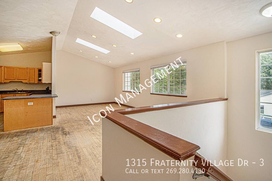Townhouse for rent at 1315 Fraternity Village Dr #3, Kalamazoo, MI 49006