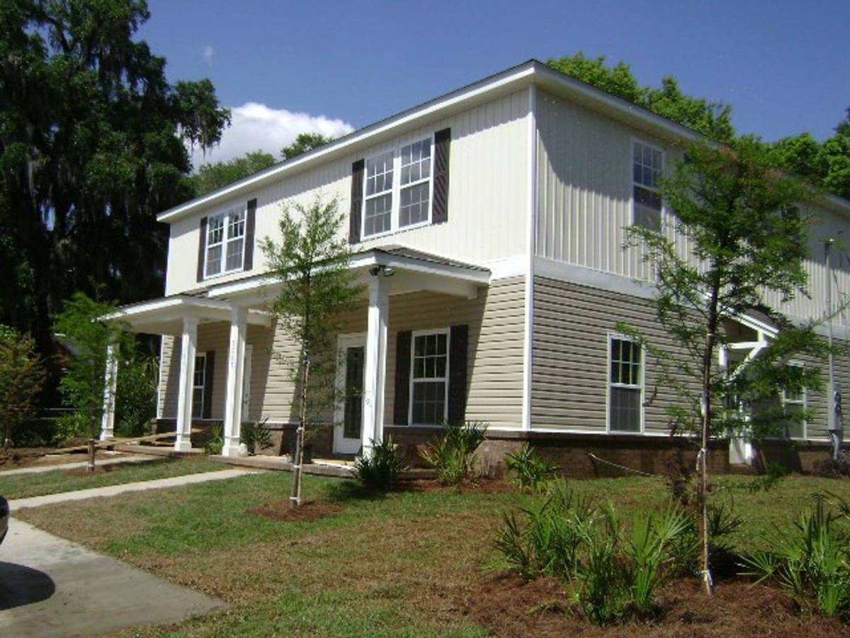 Apartment for rent at 1801 S Mill King Jr Blvd, Tallahassee, FL 32301