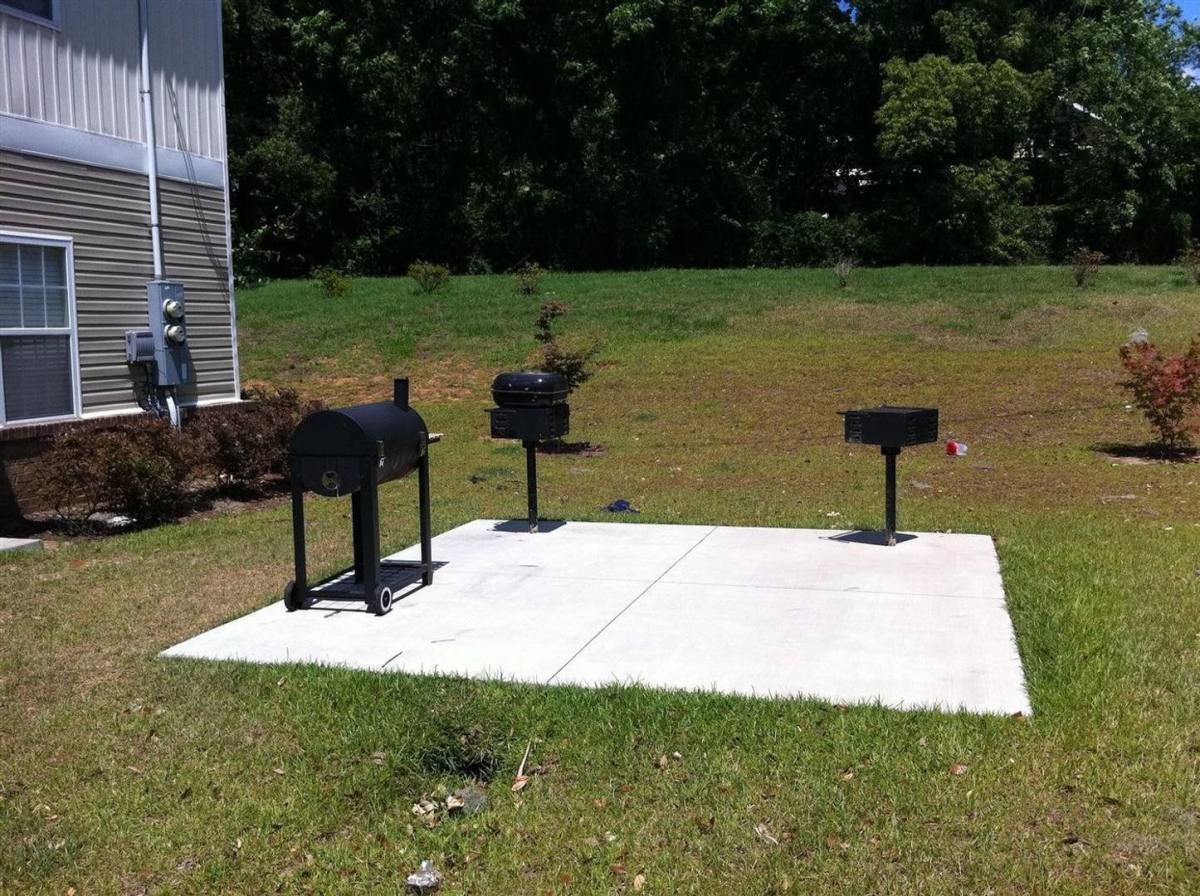 Apartment for rent at 1801 S Mill King Jr Blvd, Tallahassee, FL 32301