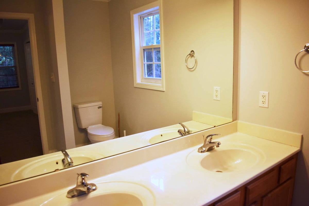 House for rent at 101 Wayne Dr, Arapahoe, NC 28510