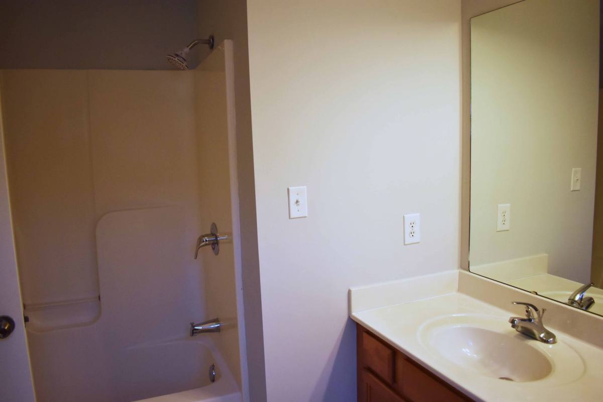 House for rent at 101 Wayne Dr, Arapahoe, NC 28510