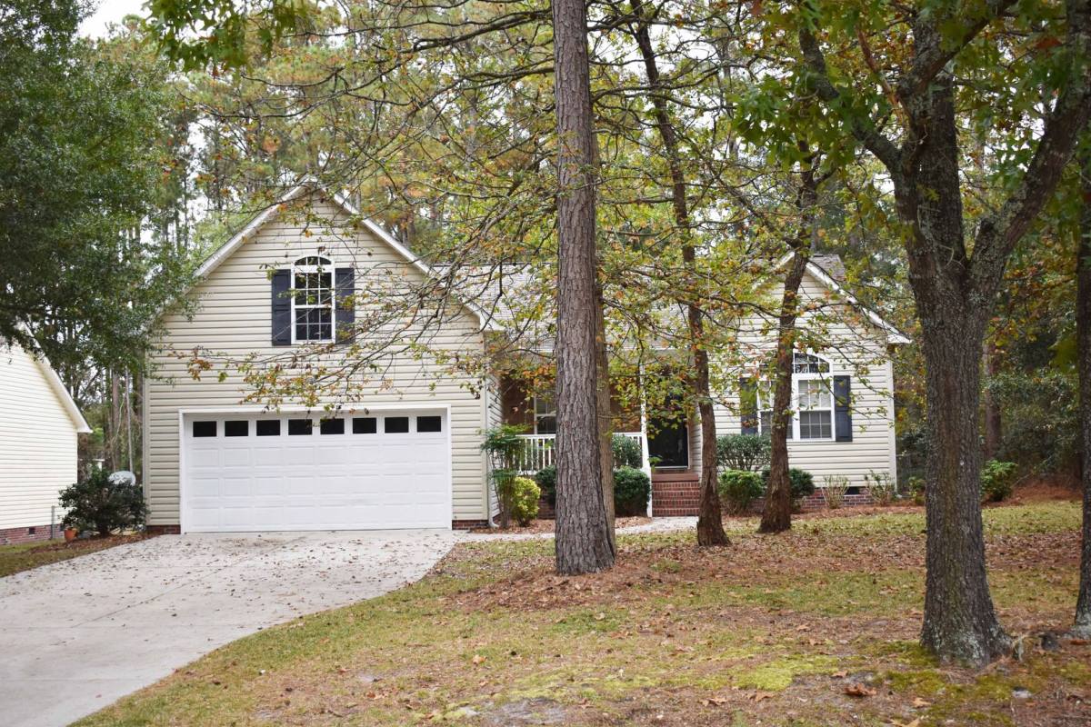 House for rent at 101 Wayne Dr, Arapahoe, NC 28510
