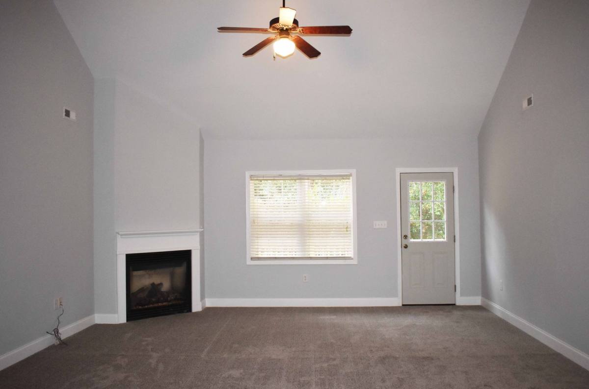 House for rent at 101 Wayne Dr, Arapahoe, NC 28510