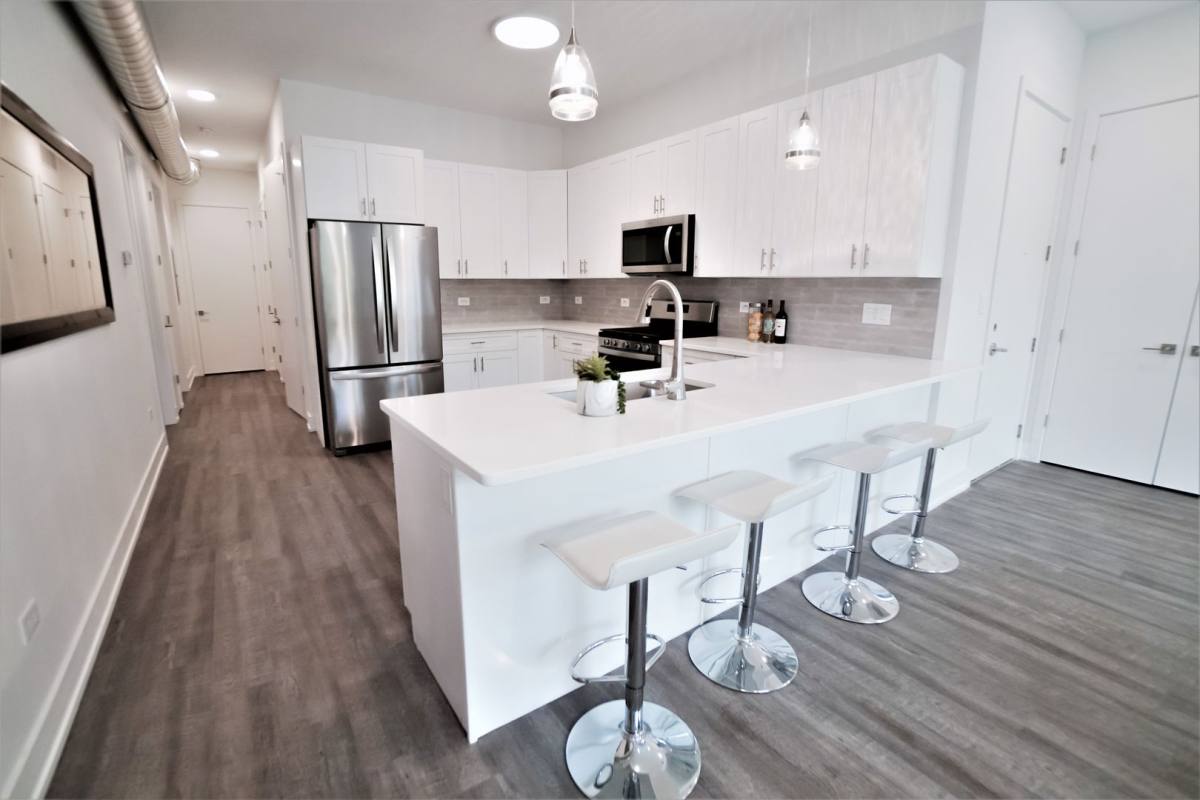 Apartment for rent at 1317 W Loyola Ave, Chicago, IL 60626