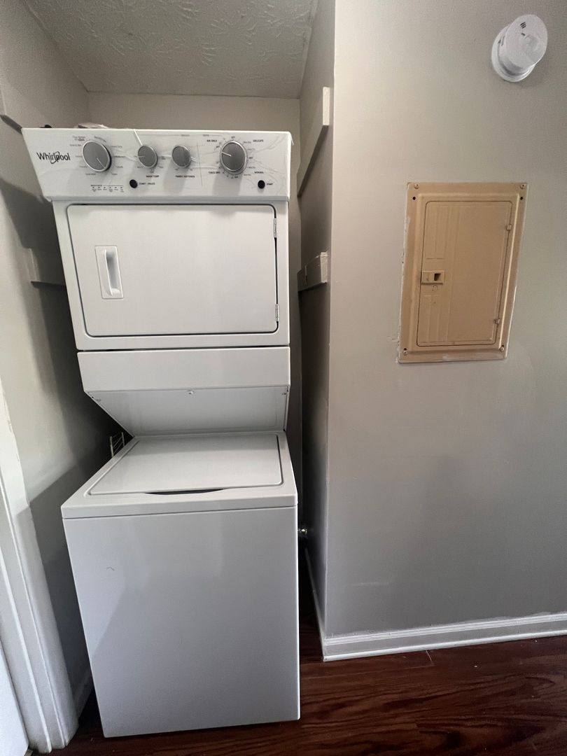Apartment for rent at 386 Lemon St, Marietta, GA 30060