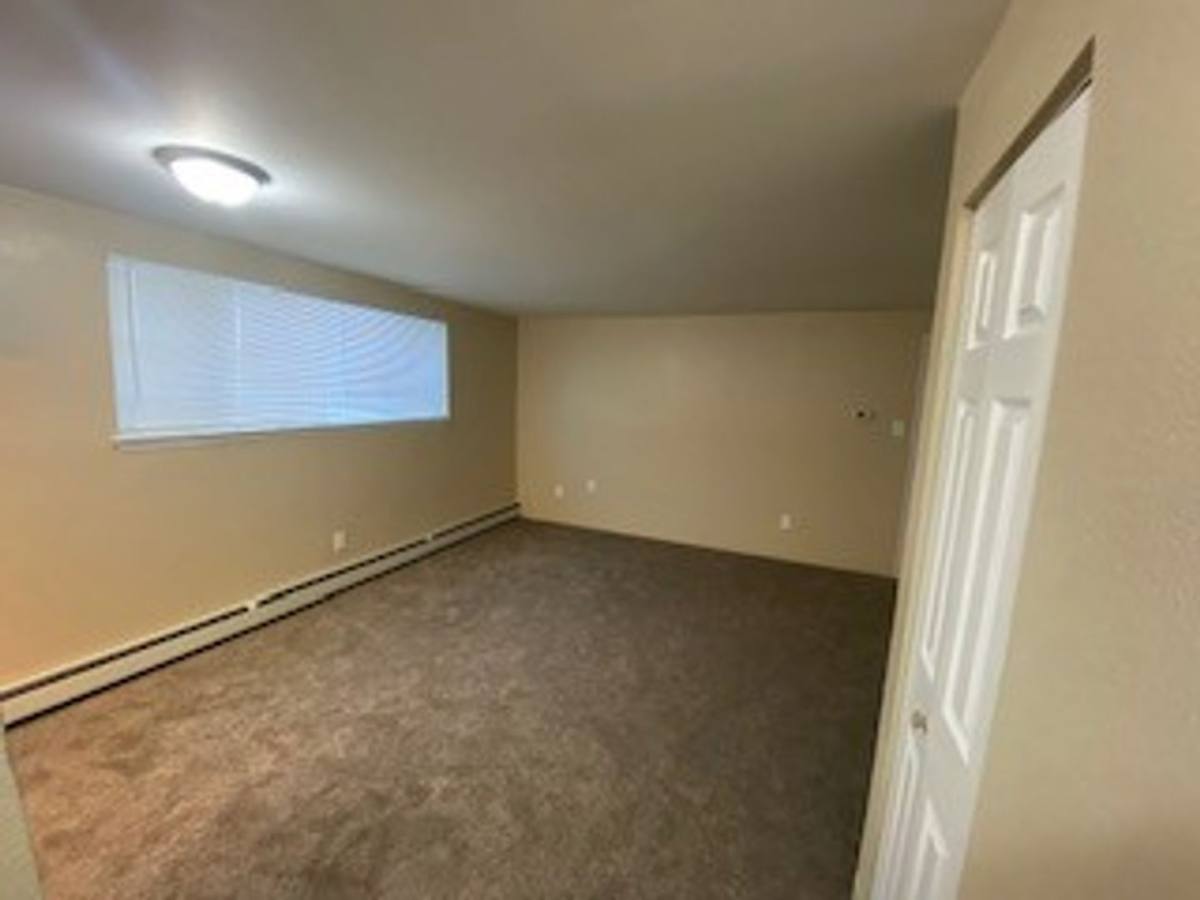 Apartment for rent at 10288 E 6th Ave, Aurora, CO 80010