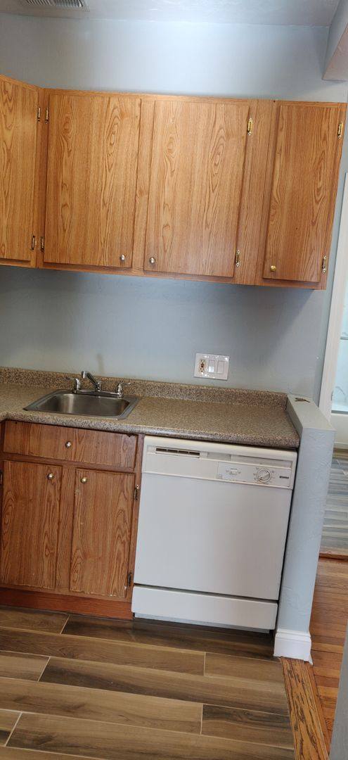 Apartment for rent at 39 Blvd Terrace #3, Brighton, MA 02135