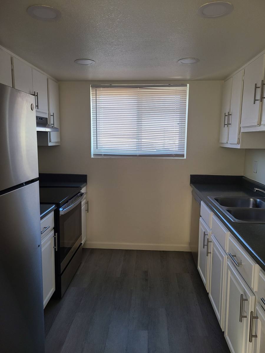 Apartment for rent at 11350 W Tennessee Ave, Youngtown, AZ 85363