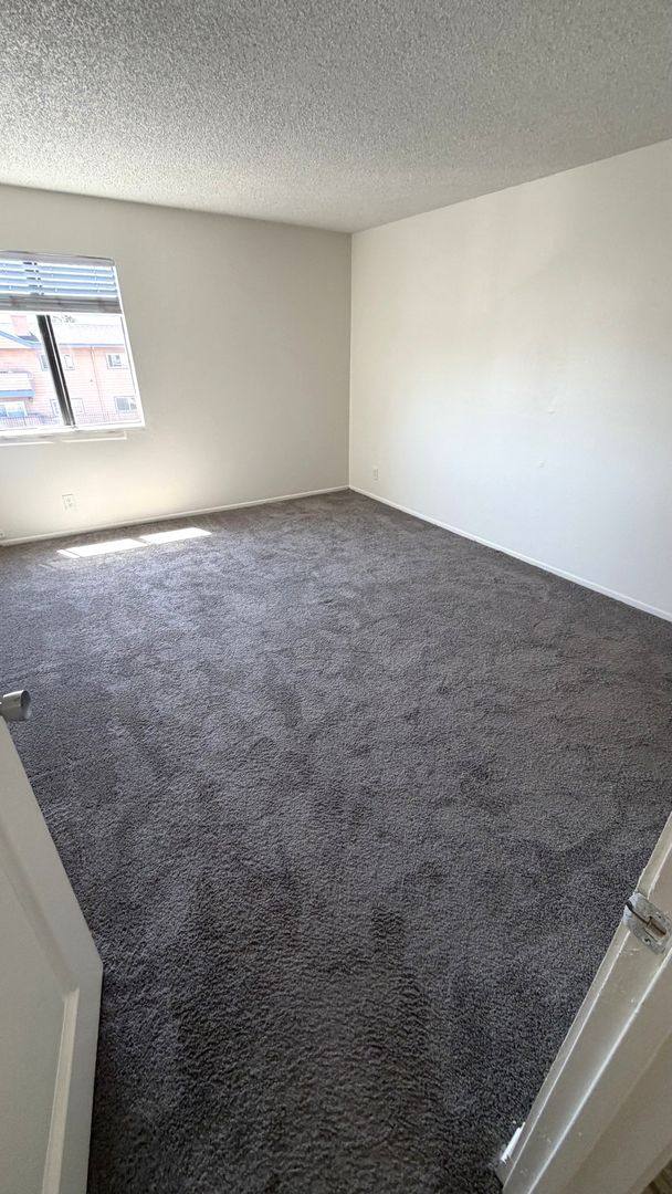 Apartment for rent at 6726 Woodley Ave, Van Nuys, CA 91406