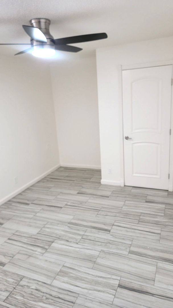Apartment for rent at 6726 Woodley Ave, Van Nuys, CA 91406