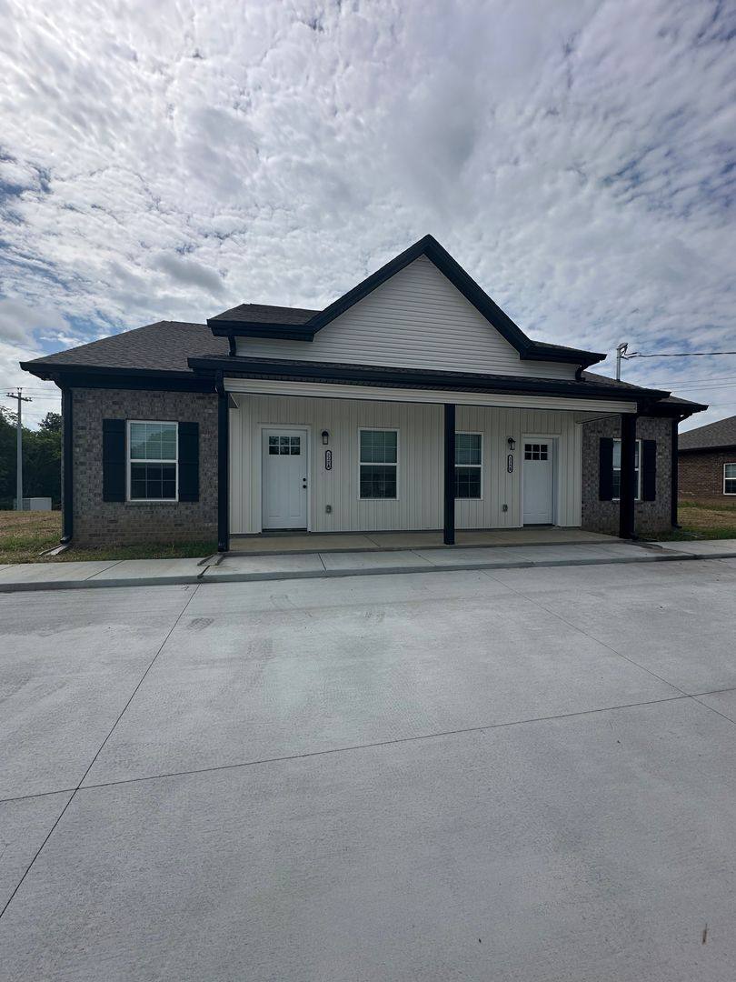 Apartment for rent at 228A Coney Island Rd, Shelbyville, TN 37160