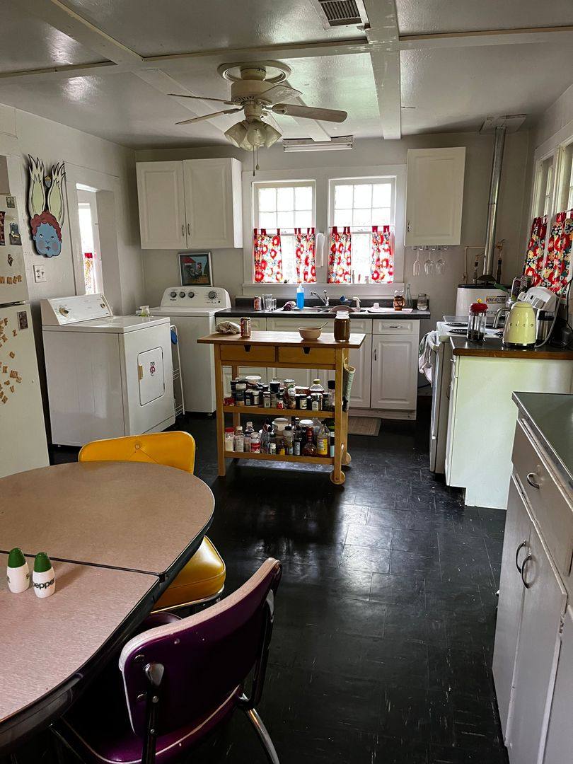 House for rent at 136 Easy St, Athens, GA 30601