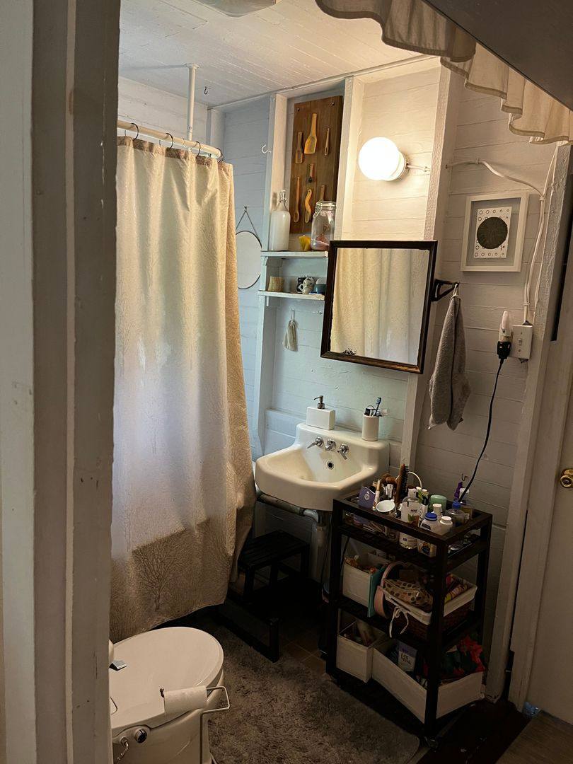 House for rent at 136 Easy St, Athens, GA 30601
