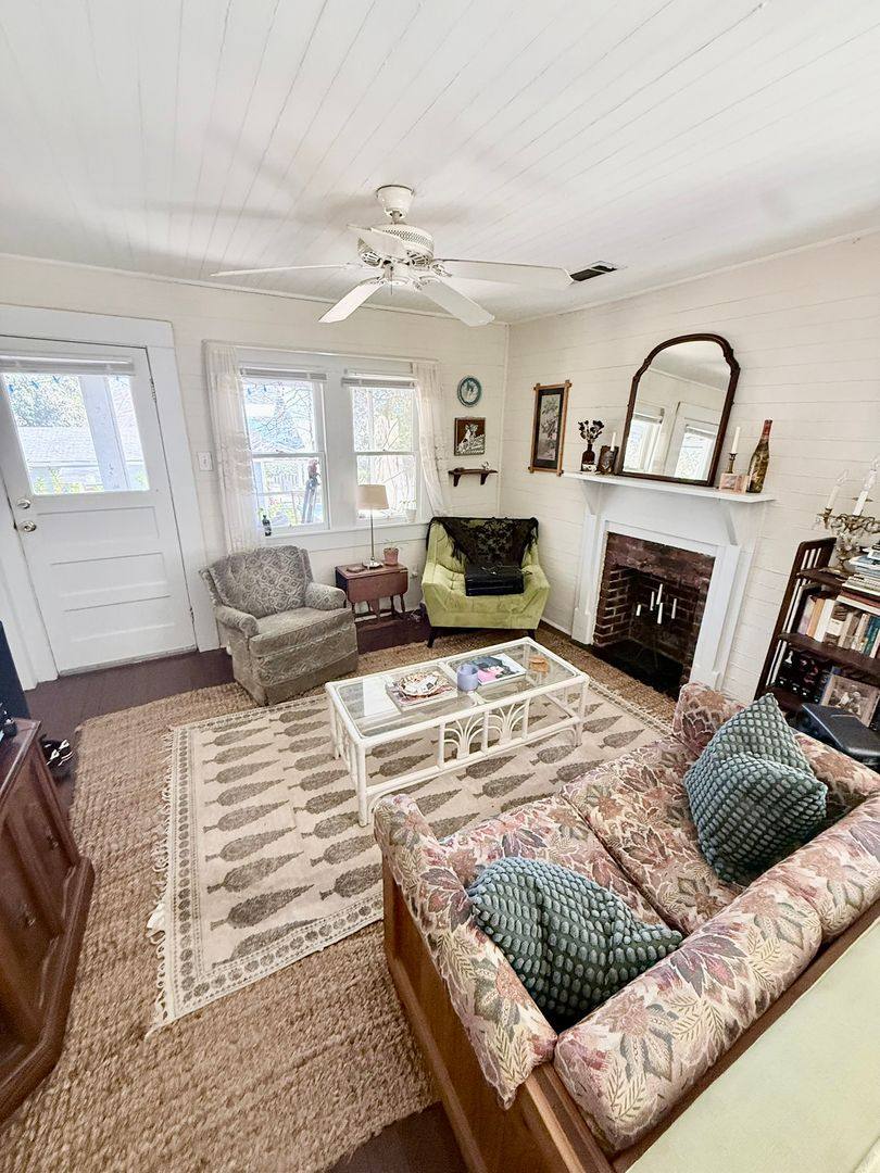 House for rent at 136 Easy St, Athens, GA 30601