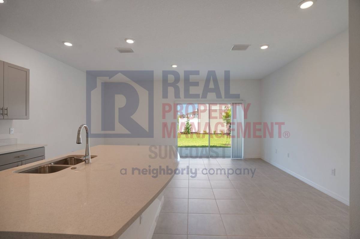 Townhouse for rent at 8709 Winter Breeze Way, Sarasota, FL 34241