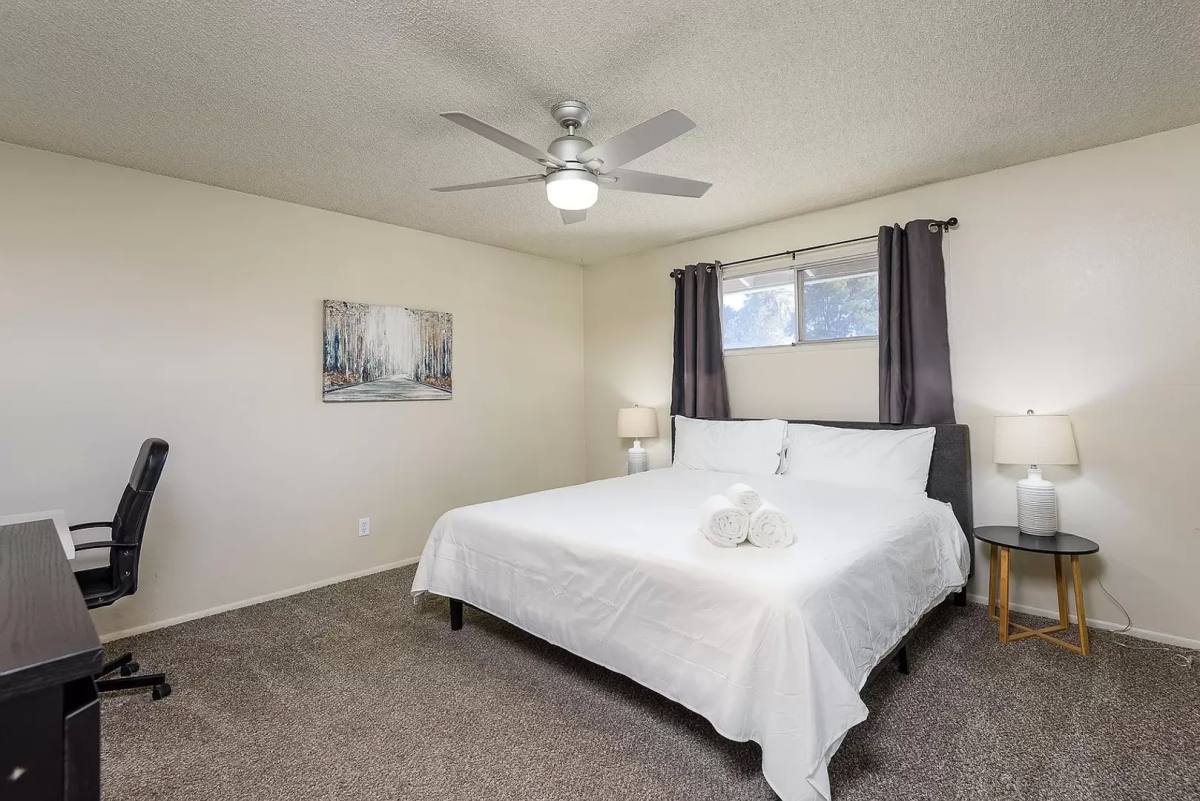 House for rent at 635 E Manhatton Dr, Tempe, AZ 85282