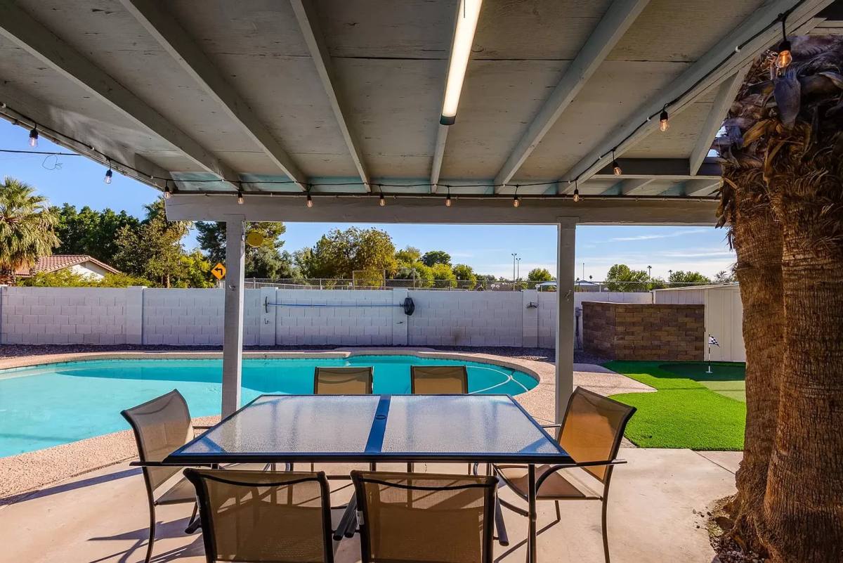 House for rent at 635 E Manhatton Dr, Tempe, AZ 85282