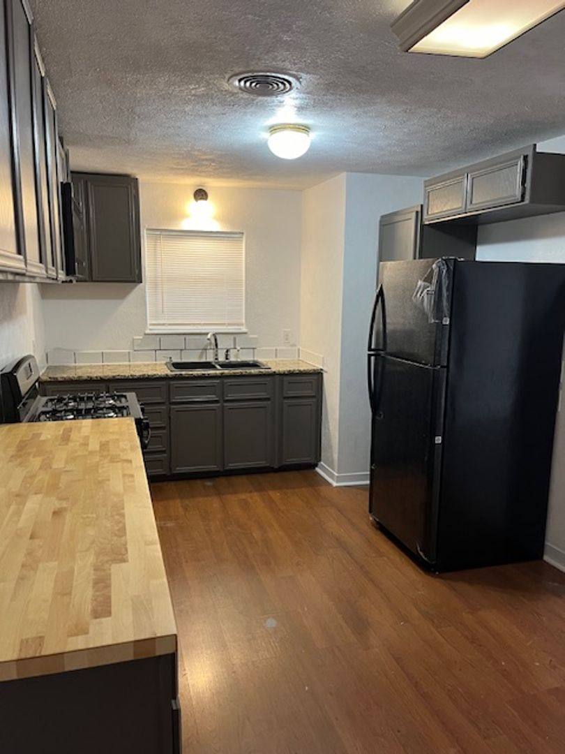 House for rent at 208 E Voelter Ave, Killeen, TX 76541