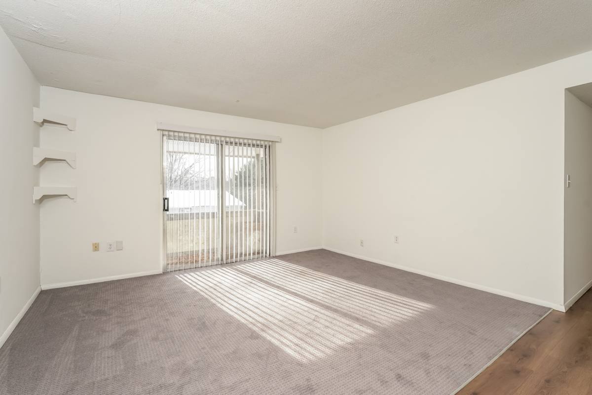 Apartment for rent at 2205 Sunderland Rd, Winston Salem, NC 27103
