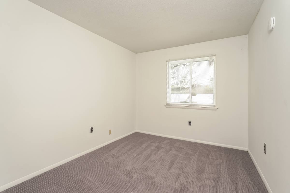 Apartment for rent at 2205 Sunderland Rd, Winston Salem, NC 27103