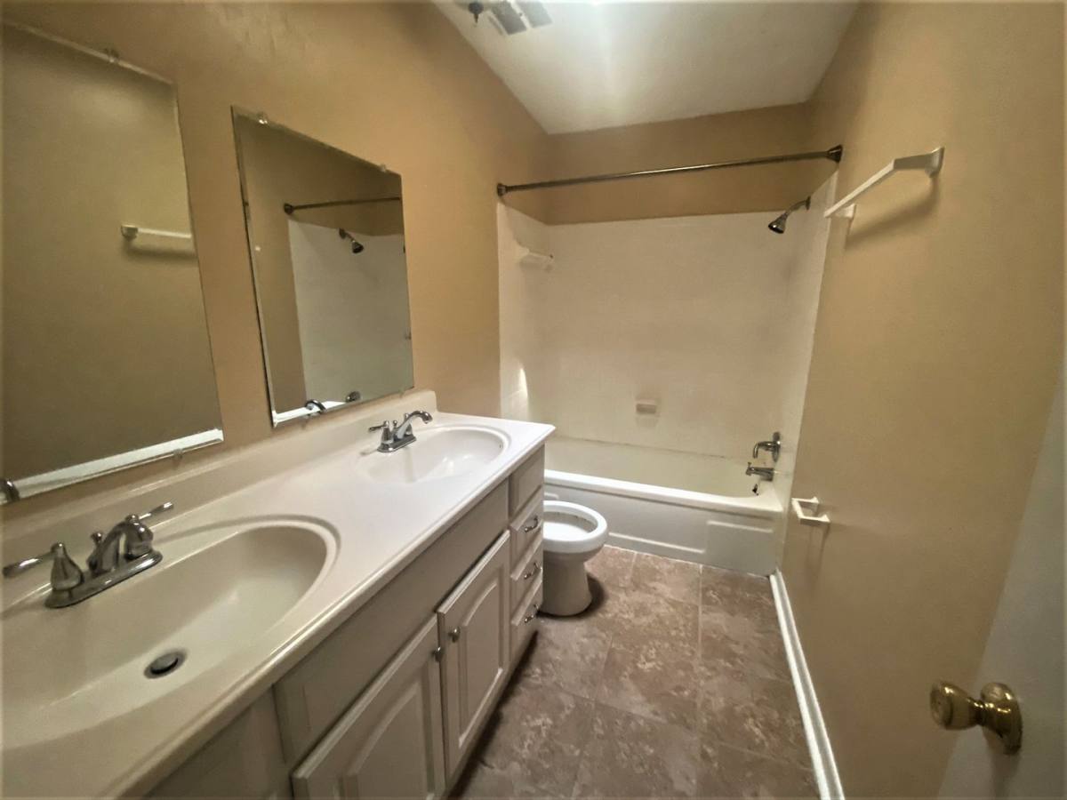 Apartment for rent at 202 Wendwood Dr, Statesboro, GA 30458