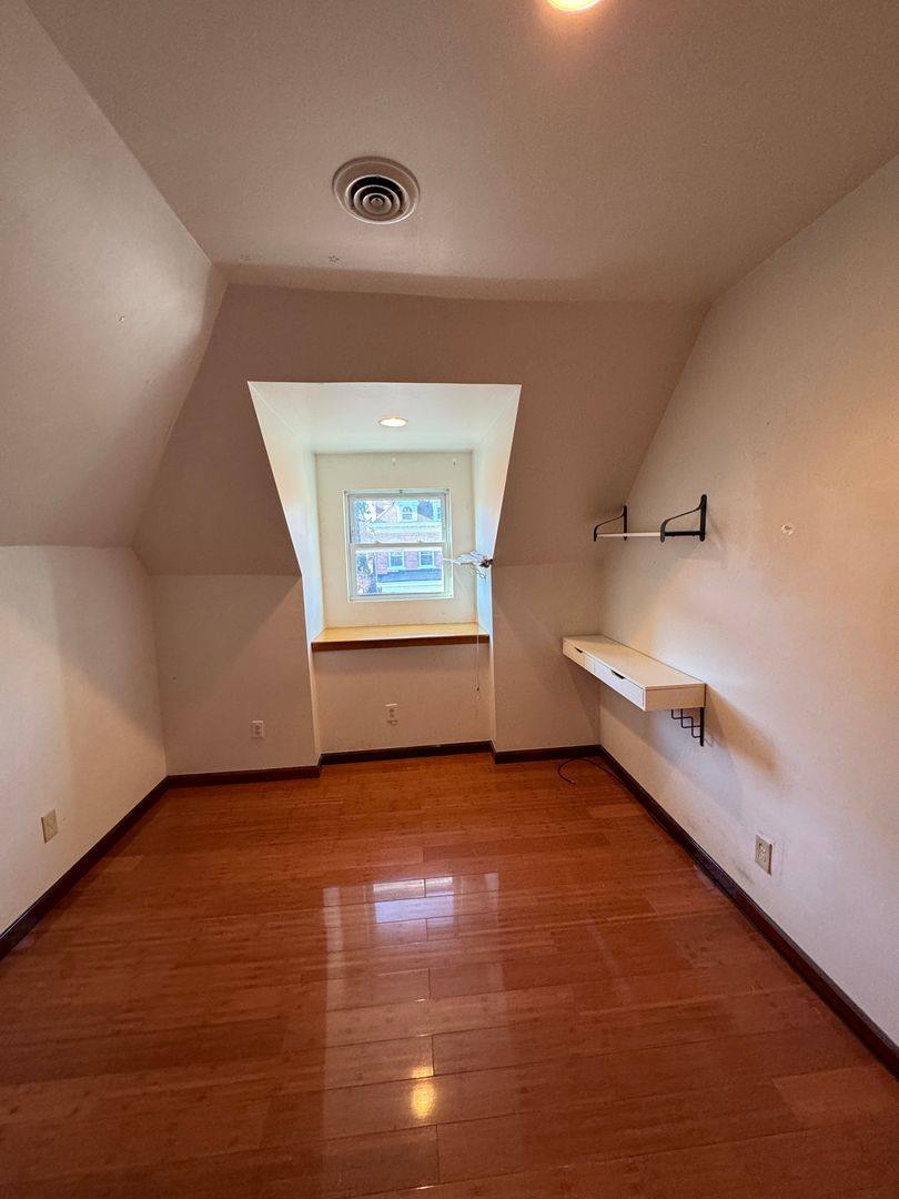 Apartment for rent at 125 Stratford, Pittsburgh, PA 15206