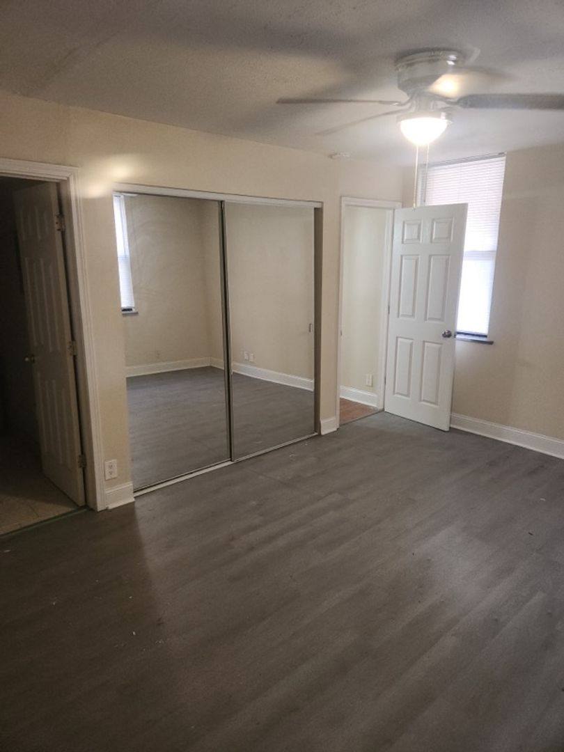 Apartment for rent at 1601 Broadway St, Cincinnati, OH 45202
