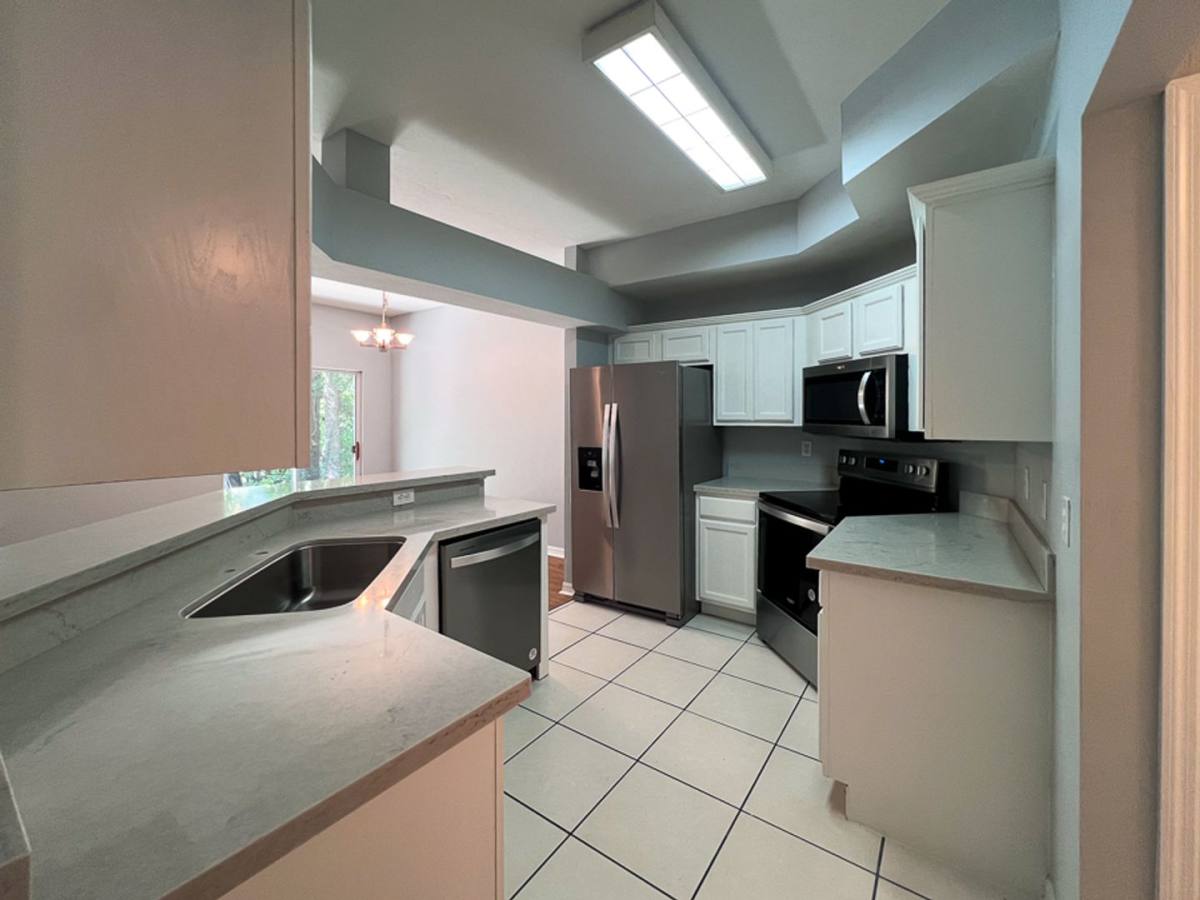 Townhouse for rent at 5048 NW 1st Place, Gainesville, FL 32607