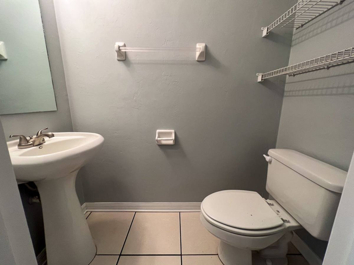 Townhouse for rent at 5048 NW 1st Place, Gainesville, FL 32607