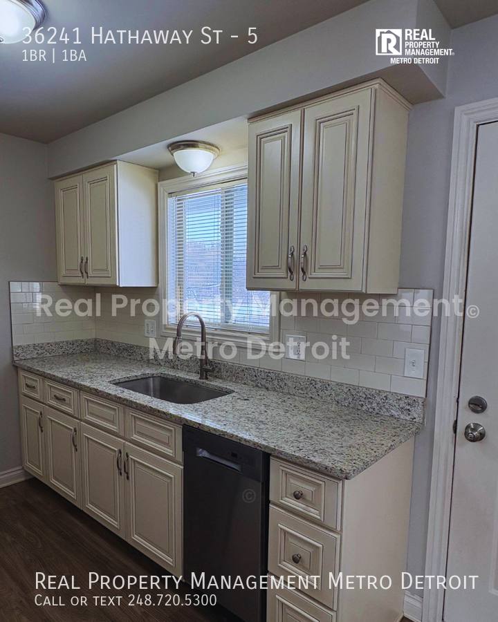 Apartment for rent at 36241 Hathaway St #5, New Baltimore, MI 48047
