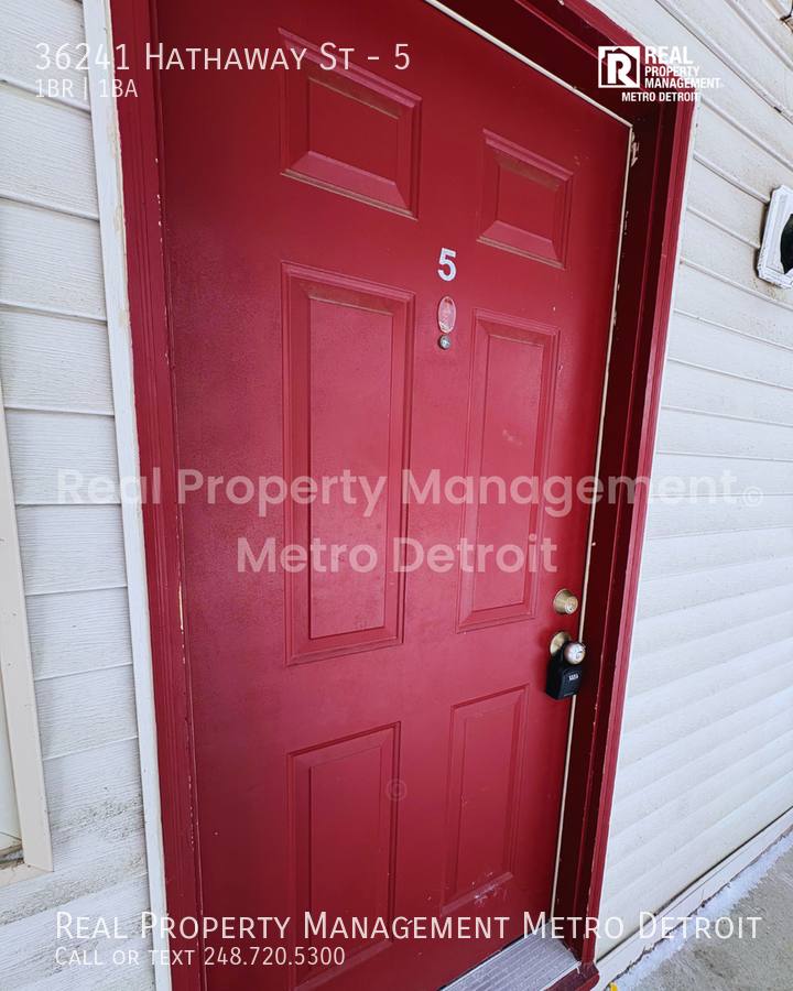 Apartment for rent at 36241 Hathaway St #5, New Baltimore, MI 48047