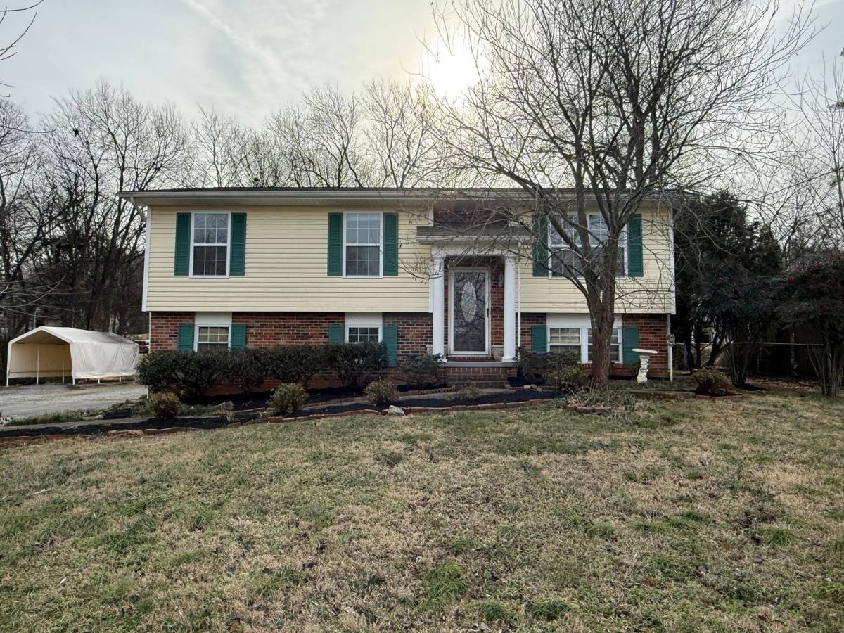 House for rent at 220 Brampton Rd, Farragut, TN 37934