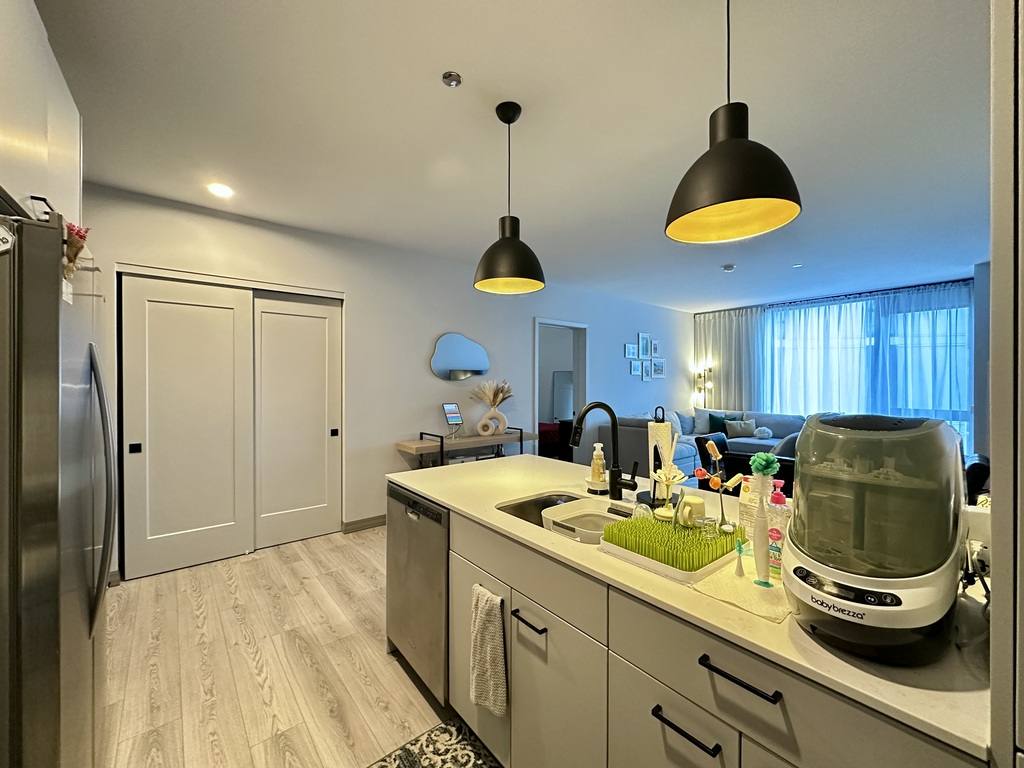 Apartment for rent at 2155 Elston #D405, Chicago, IL 60614