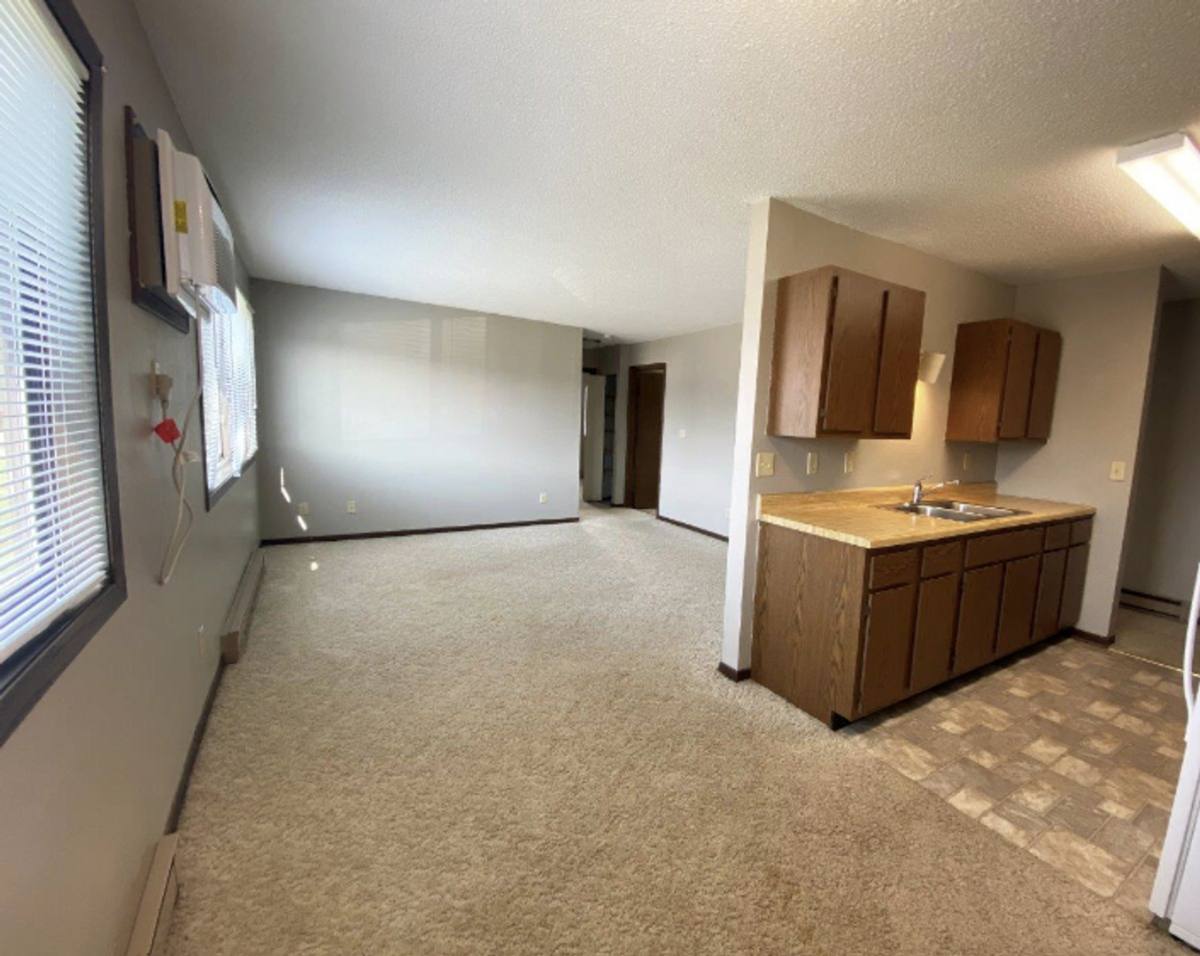 Apartment for rent at 1820 N Wisconsin St, Mitchell, SD 57301