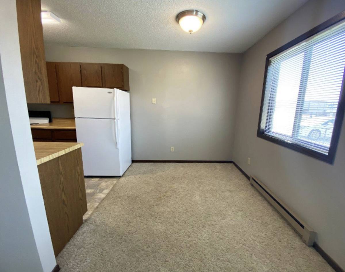 Apartment for rent at 1820 N Wisconsin St, Mitchell, SD 57301