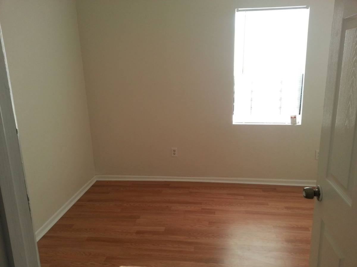 Apartment for rent at 1313 Flood St, New Orleans, LA 70117
