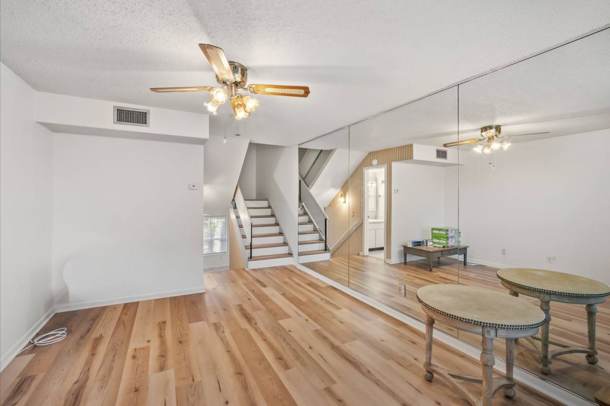 Townhouse for rent at 4521 W La Villa Lane, Tampa, FL 33611