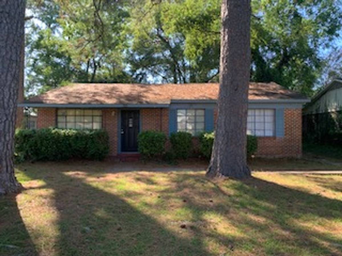 House for rent at 418 Durande Dr, Mobile, AL 36606
