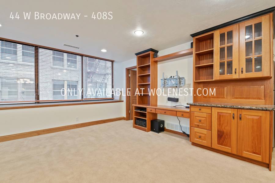 Apartment for rent at 44 W Broadway #408S, Salt Lake City, UT 84101