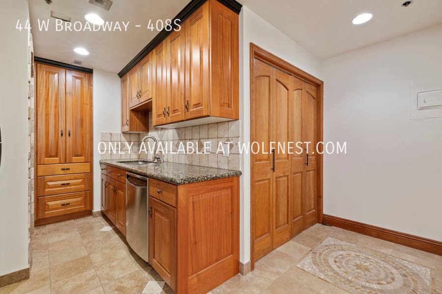 Apartment for rent at 44 W Broadway #408S, Salt Lake City, UT 84101