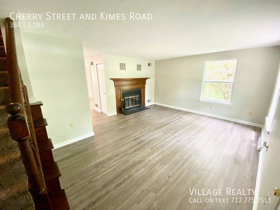 Townhouse for rent at 225 Cherry St, York, PA 17402