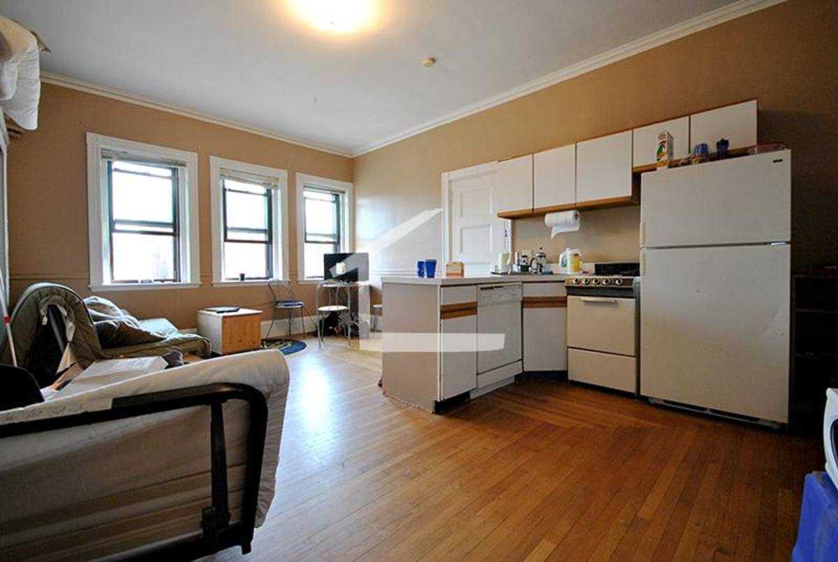 Apartment for rent at 178 Hillside St #3, Roxbury Crossing, MA 02120