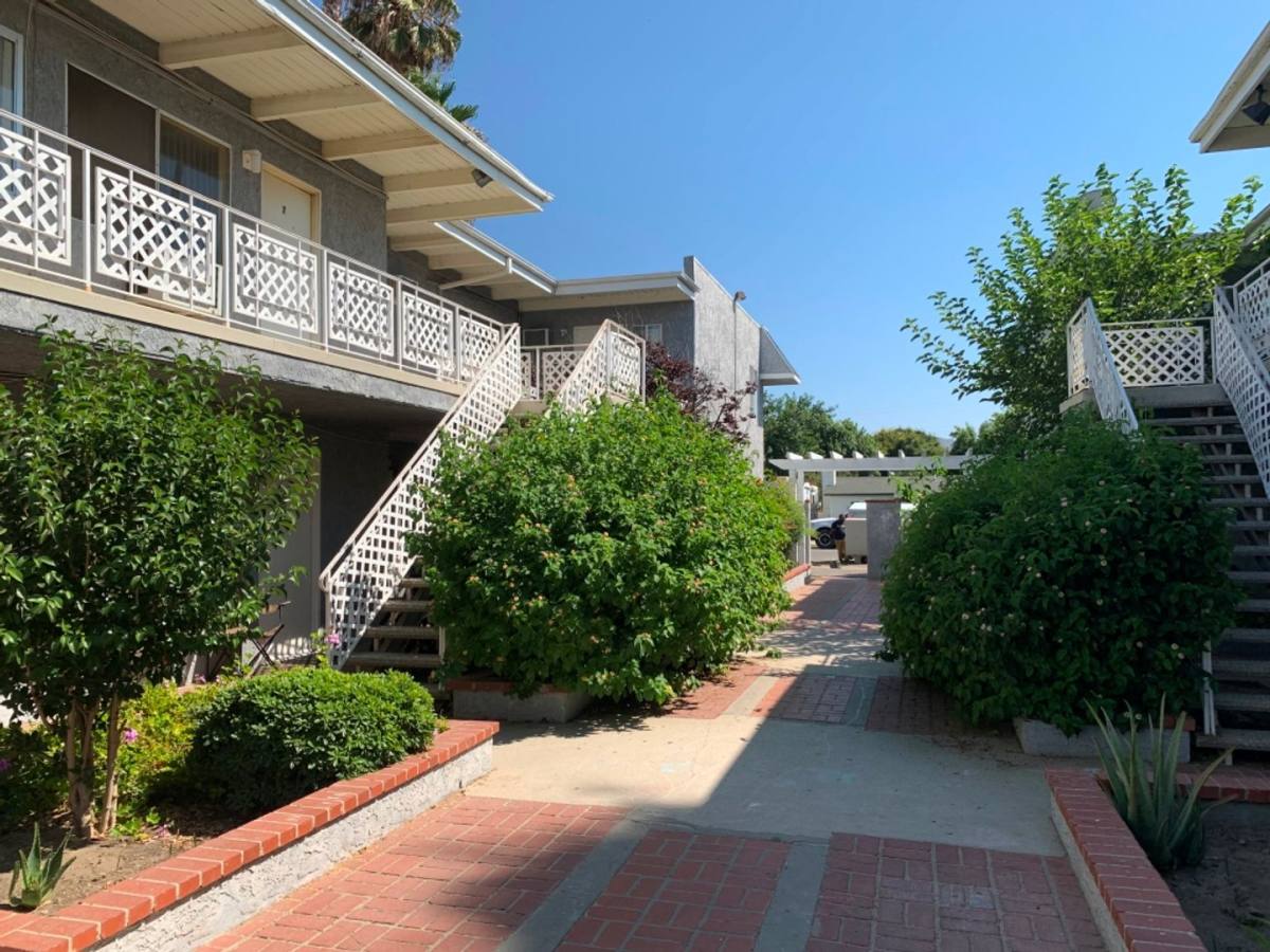 Apartment for rent at 927 Ventura Ave, Simi Valley, CA 93065