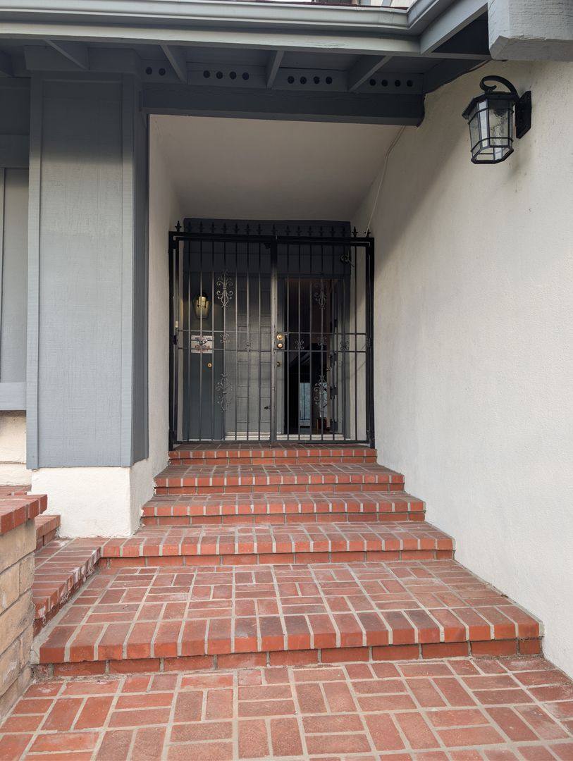 House for rent at 926 W Alfred Place, Montebello, CA 90640