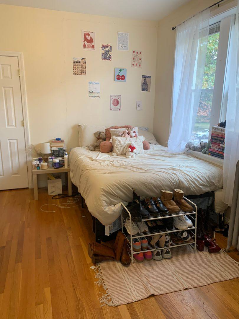 Apartment for rent at 328 Saint Paul St #4, Brookline, MA 02446